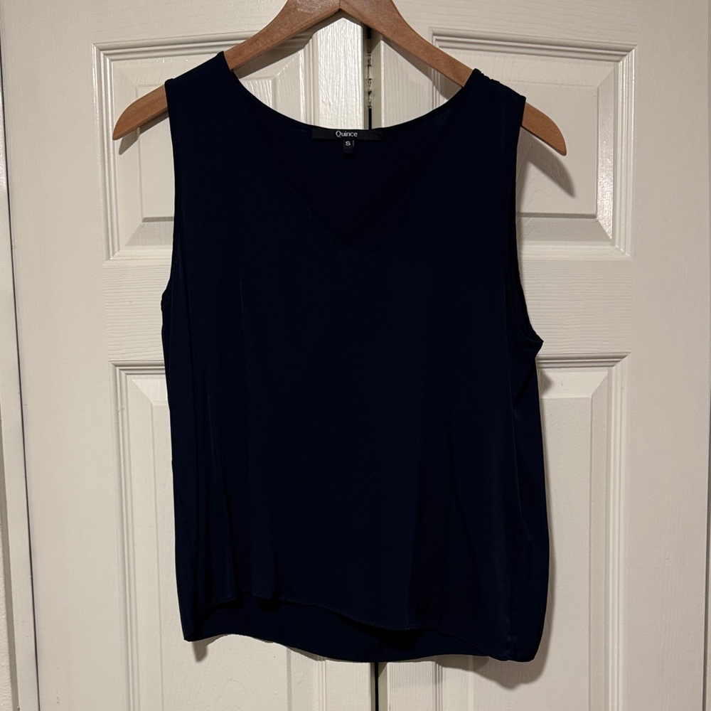 Like new navy washable silk top size small Quince